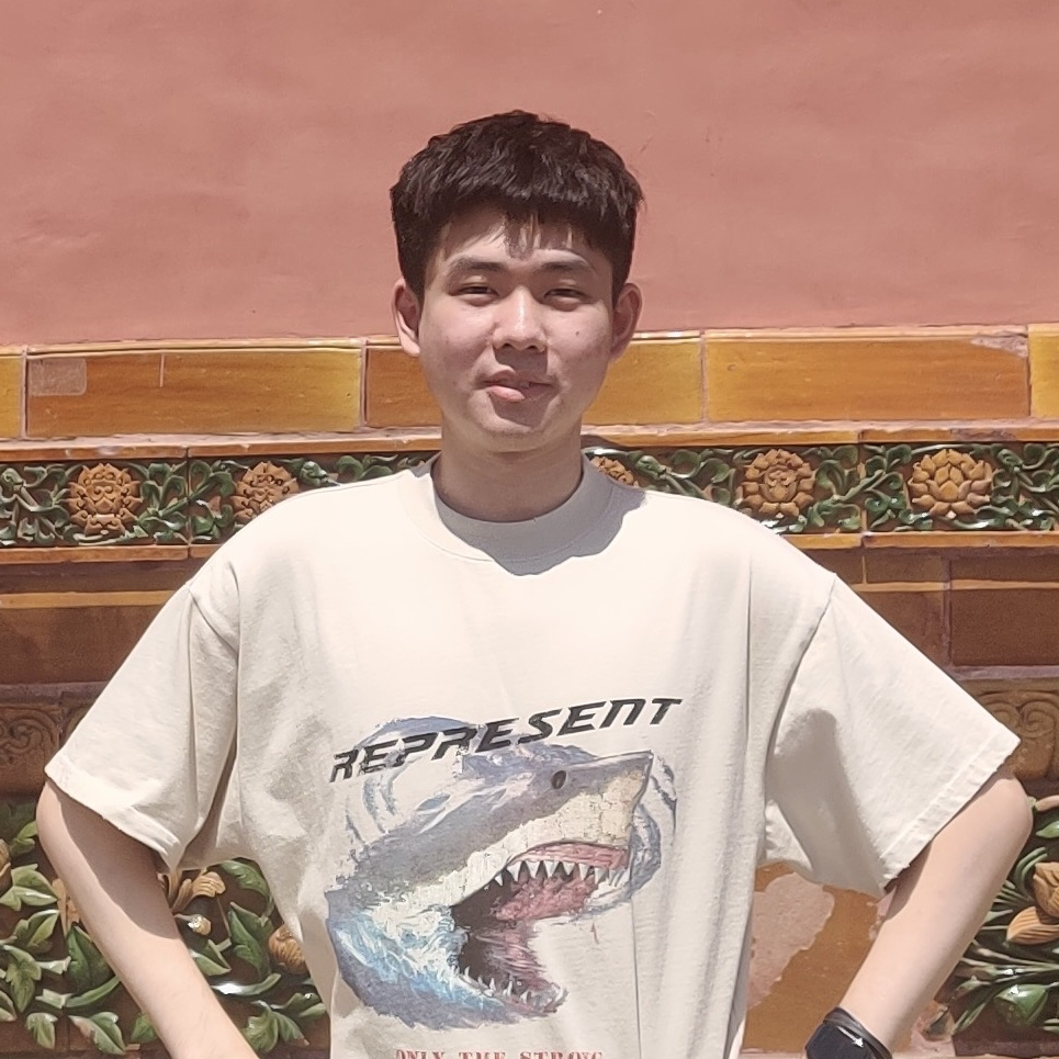 Hongze Yu - PhD student in EECS